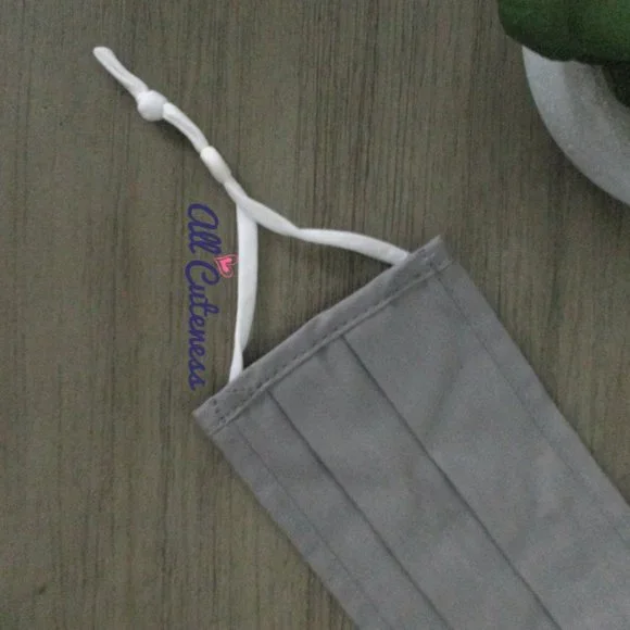 🎀 Kids Cotton Face Mask (NWOT) - Picture 2 of 4